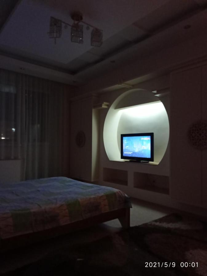 Ferienwohnung X,Ata Almaty Exterior foto