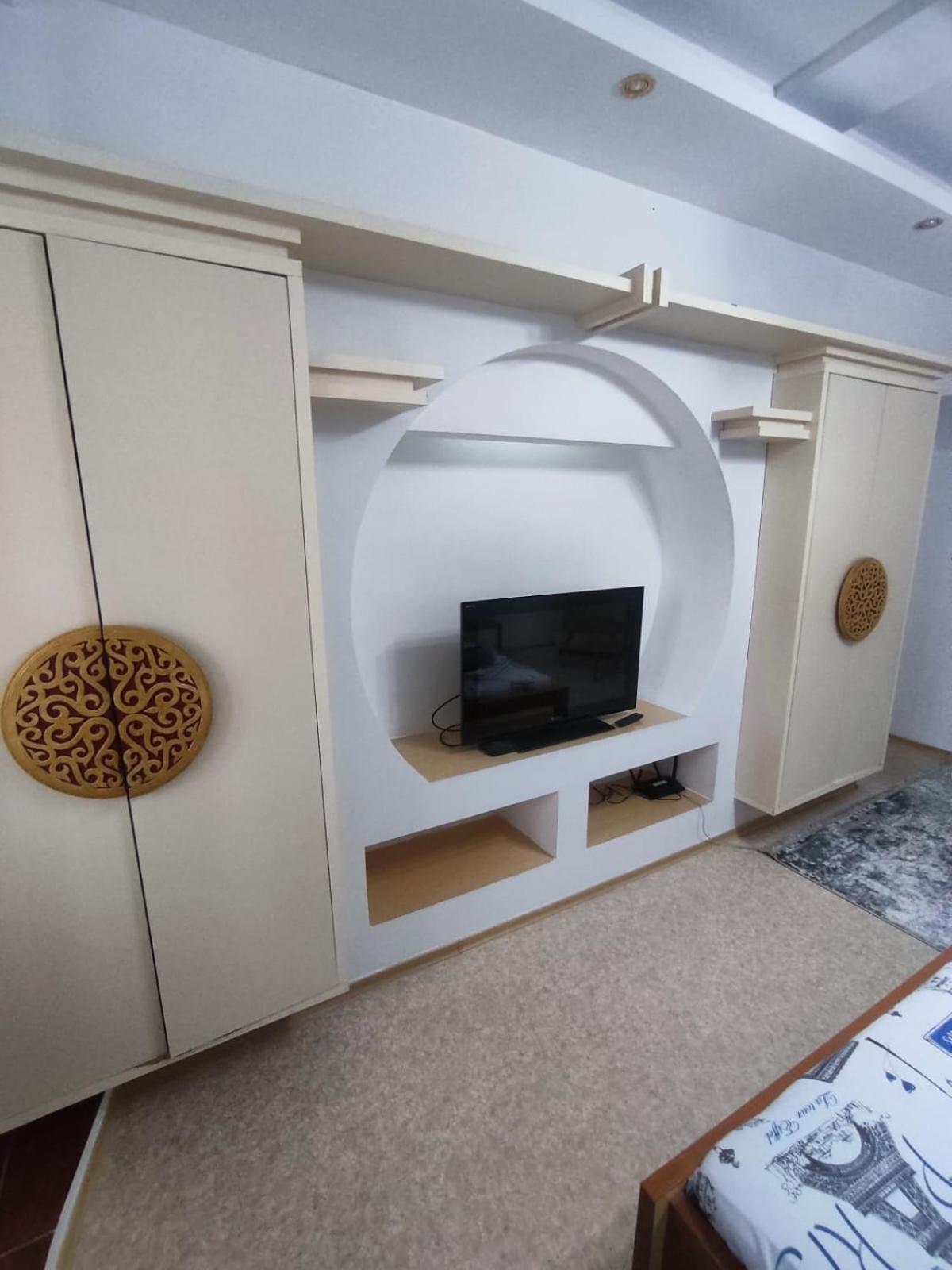 Ferienwohnung X,Ata Almaty Exterior foto